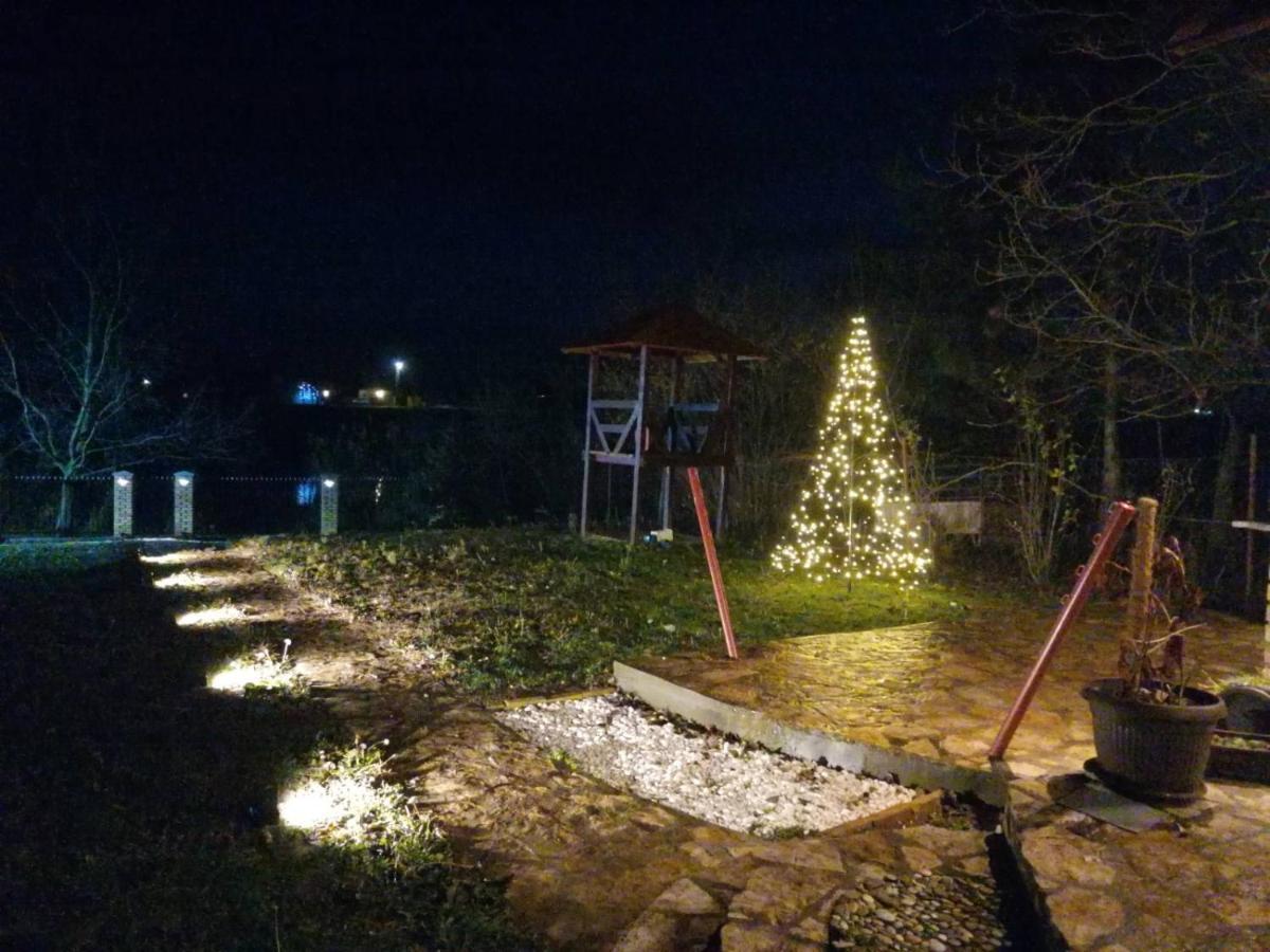 Oaza Kuca Za Odmor Villa Curug Buitenkant foto